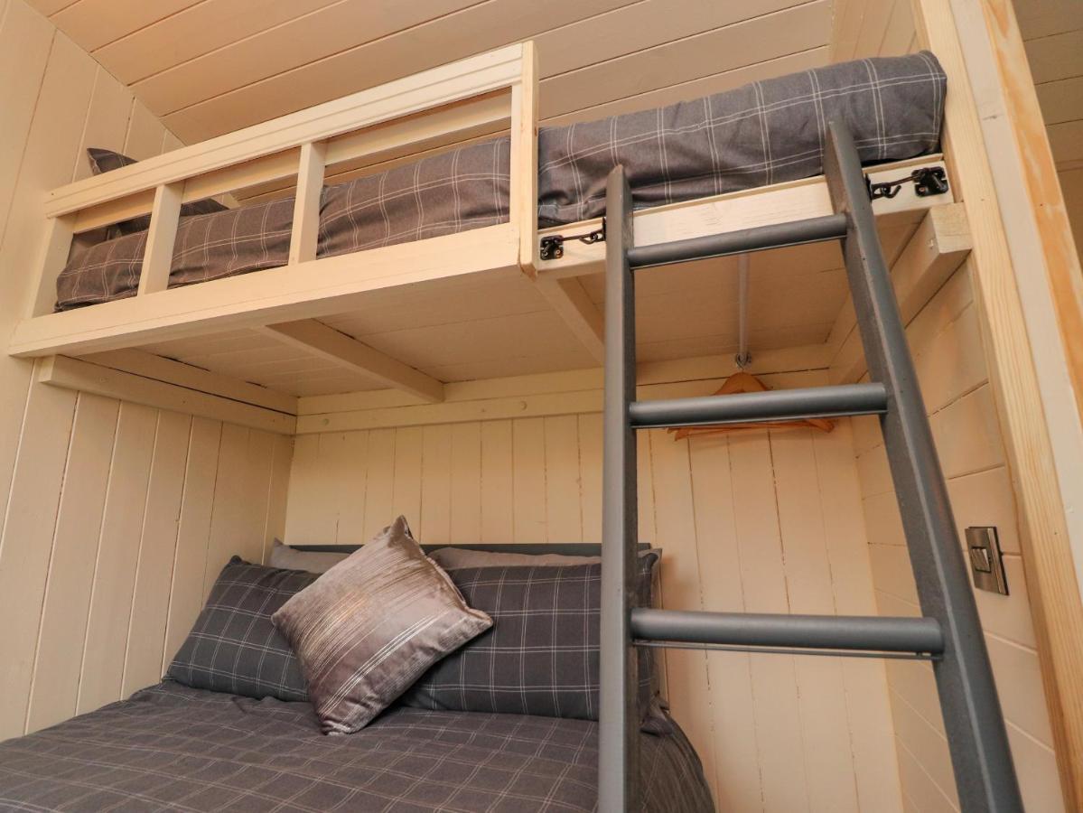 Hillcrest Shepherds Hut Preston  Kültér fotó